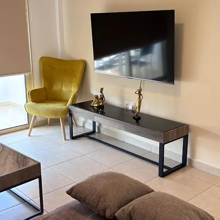 Universe Iii - Modern 2 Bedroom With Pool Near The Harbor 아파트 *